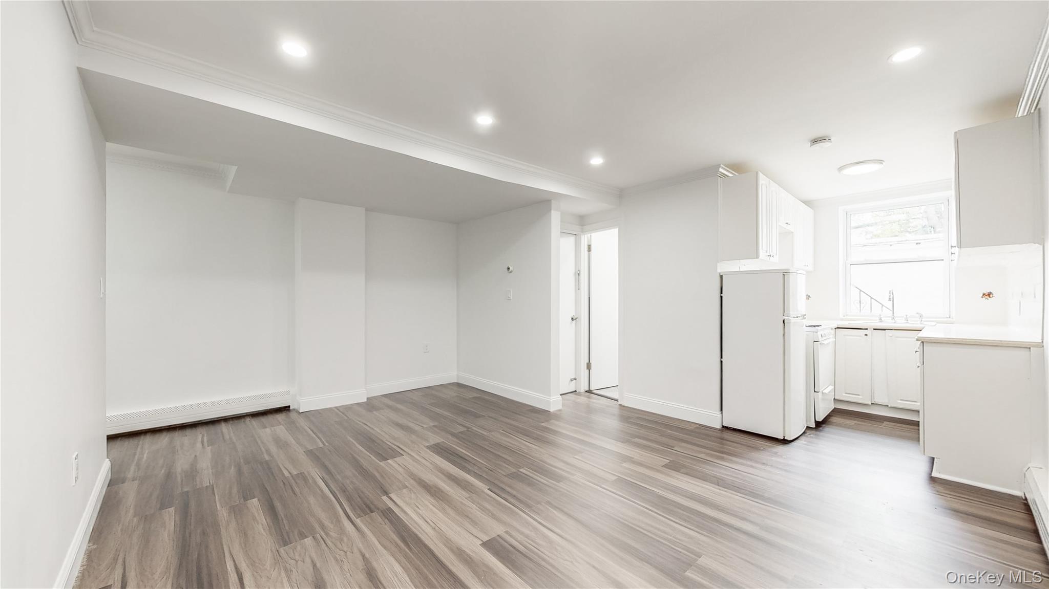 1403 Troy Avenue – For Sale photo 29