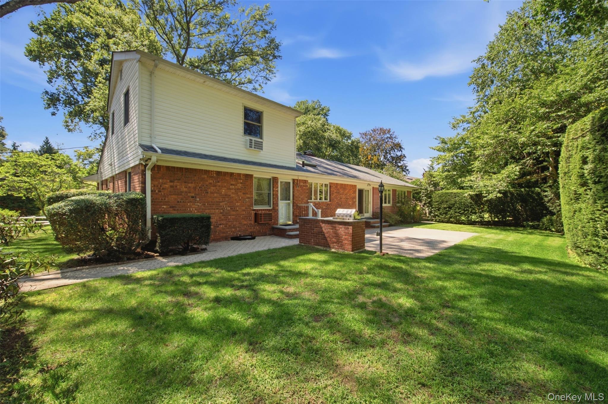 65 Drohan Street – For Sale photo 2