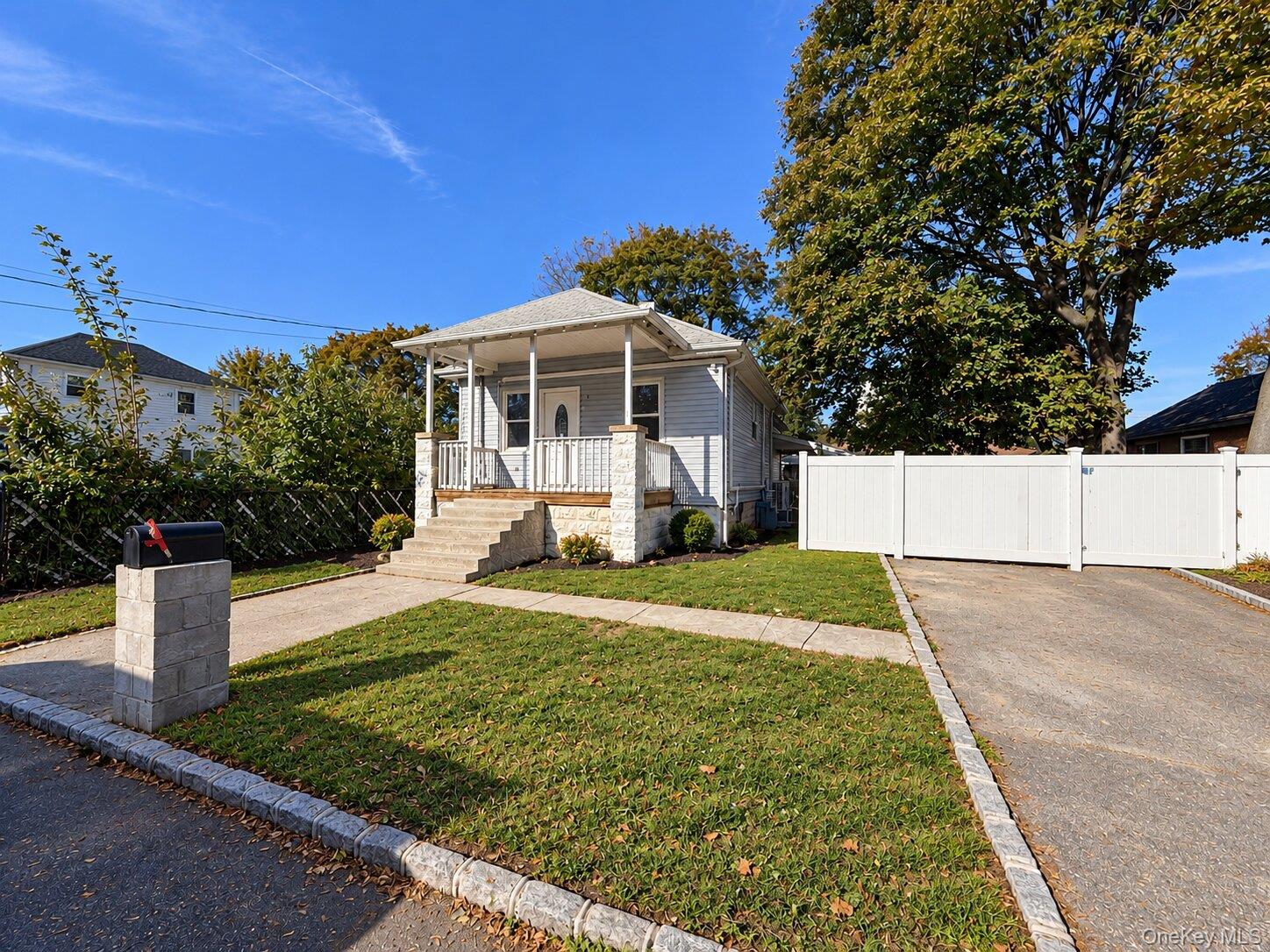 137 43rd Street – For Sale