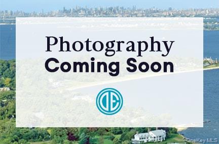 472 N Atlanta Avenue N – For Sale