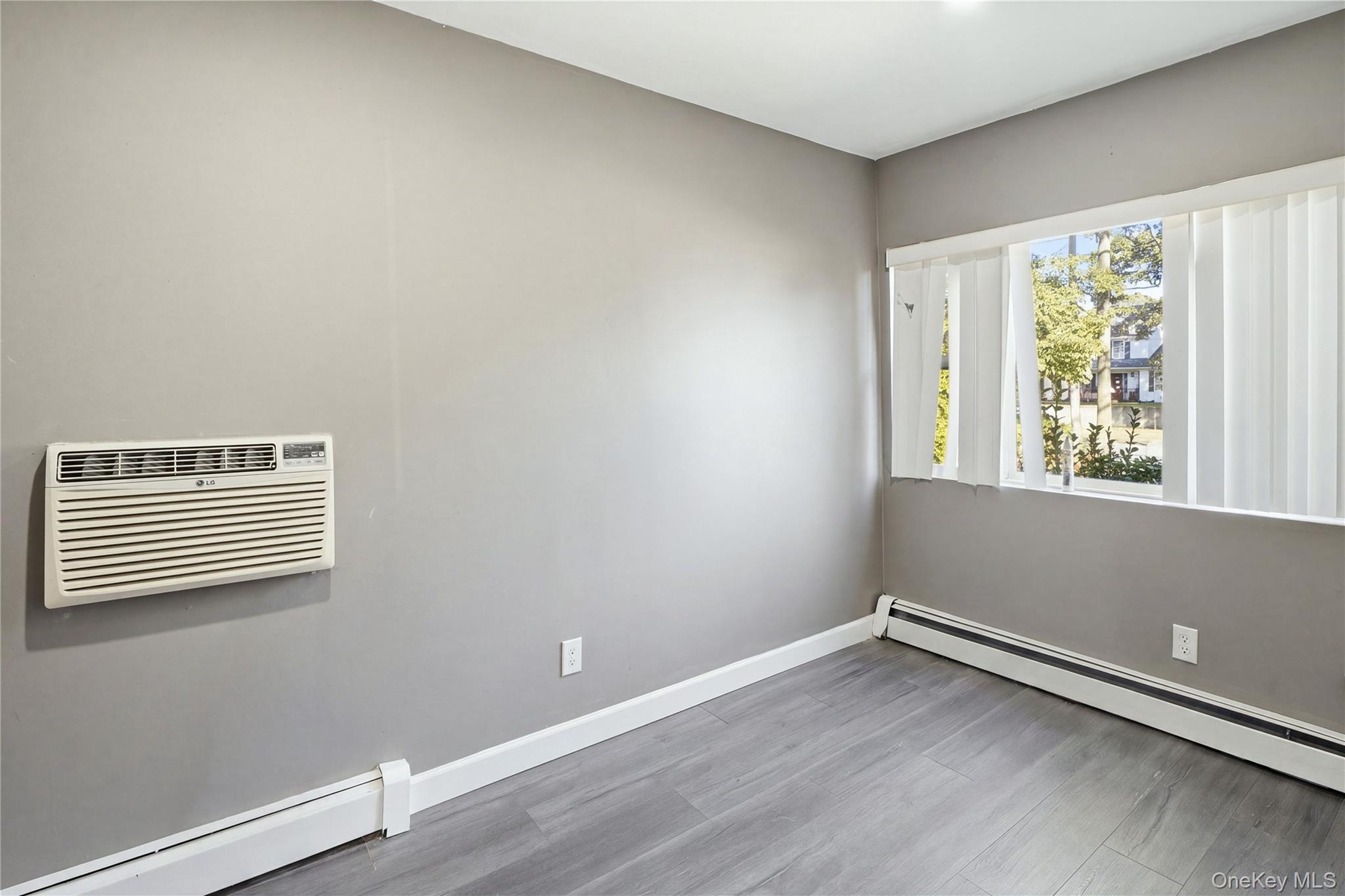94 Commonwealth Drive – For Sale photo 25
