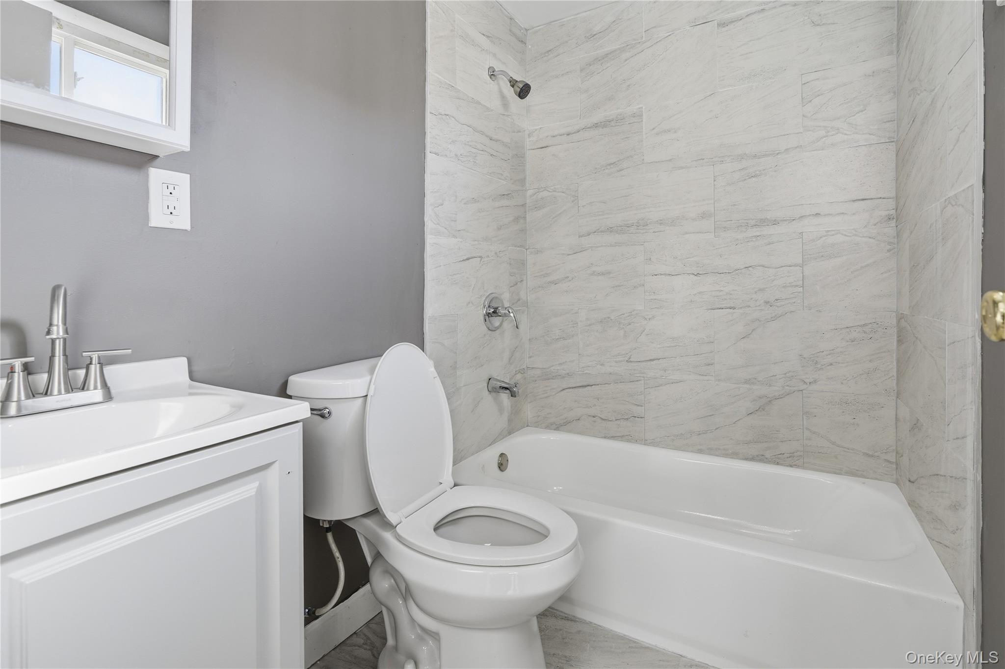 94 Commonwealth Drive – For Sale photo 18