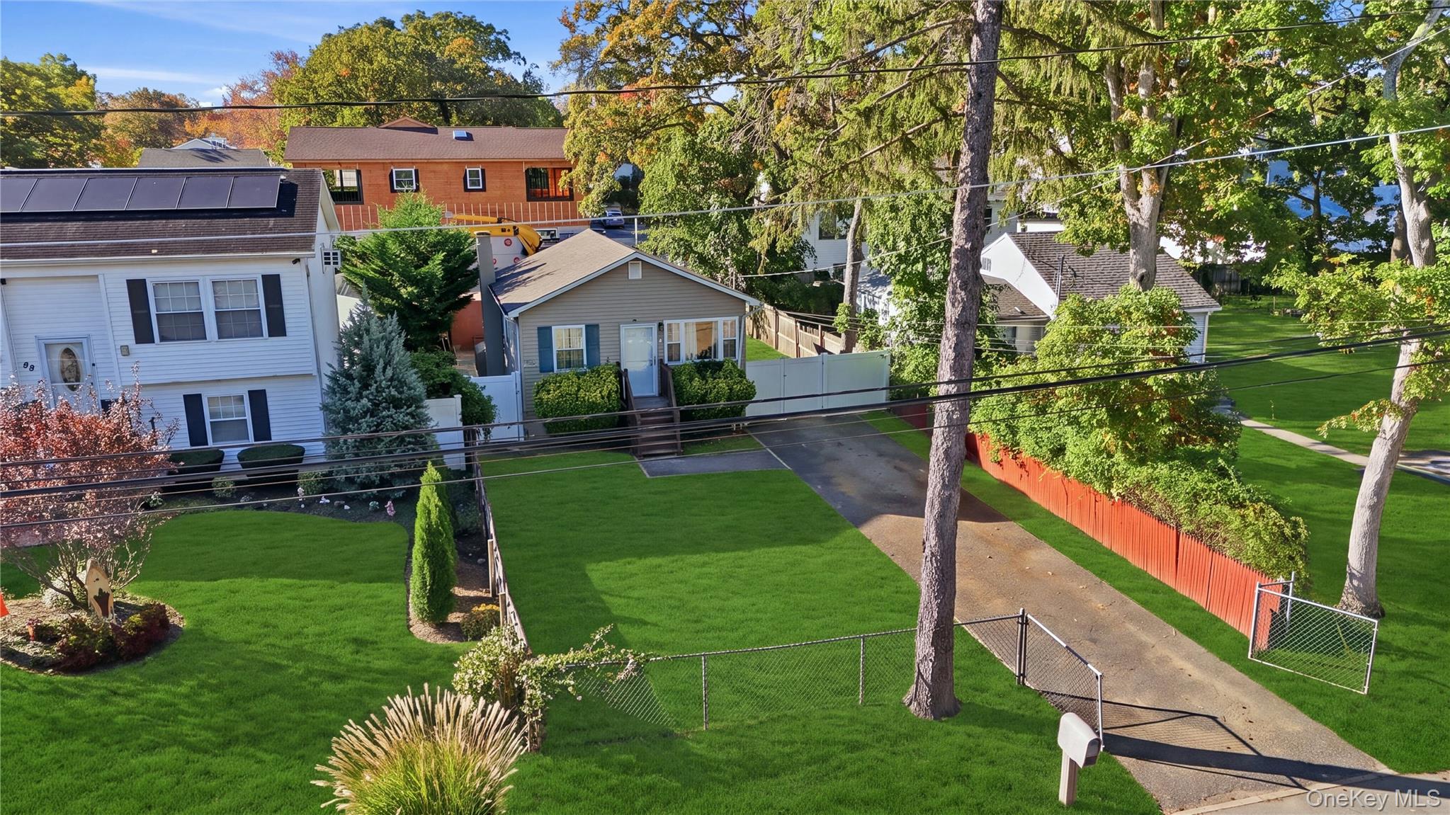 94 Commonwealth Drive – For Sale photo 5