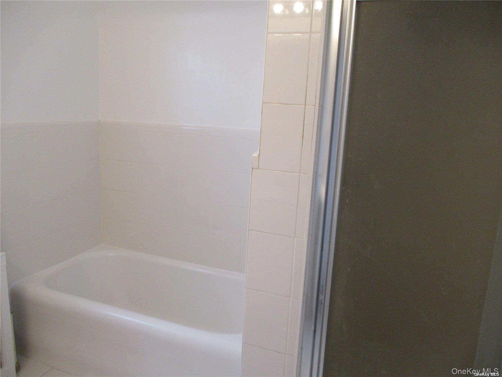 127 Gordon Rd – For Rent photo 4