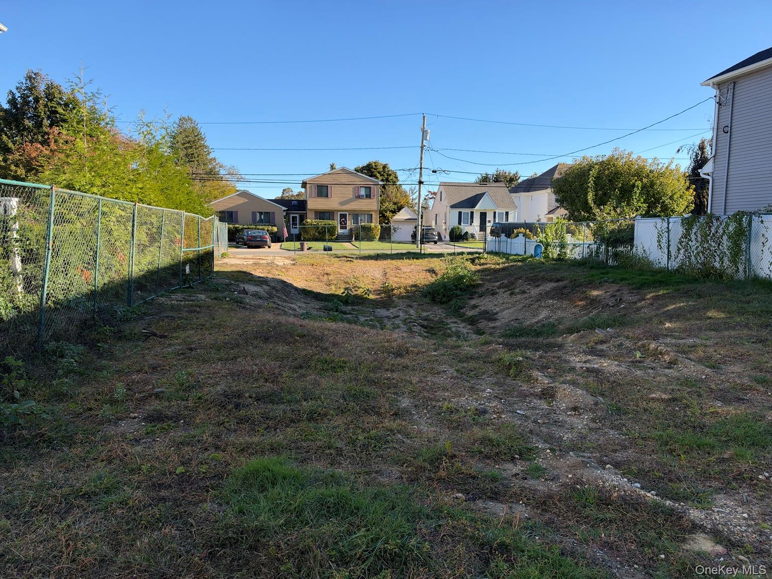 91 Evergreen Avenue – For Sale photo 3