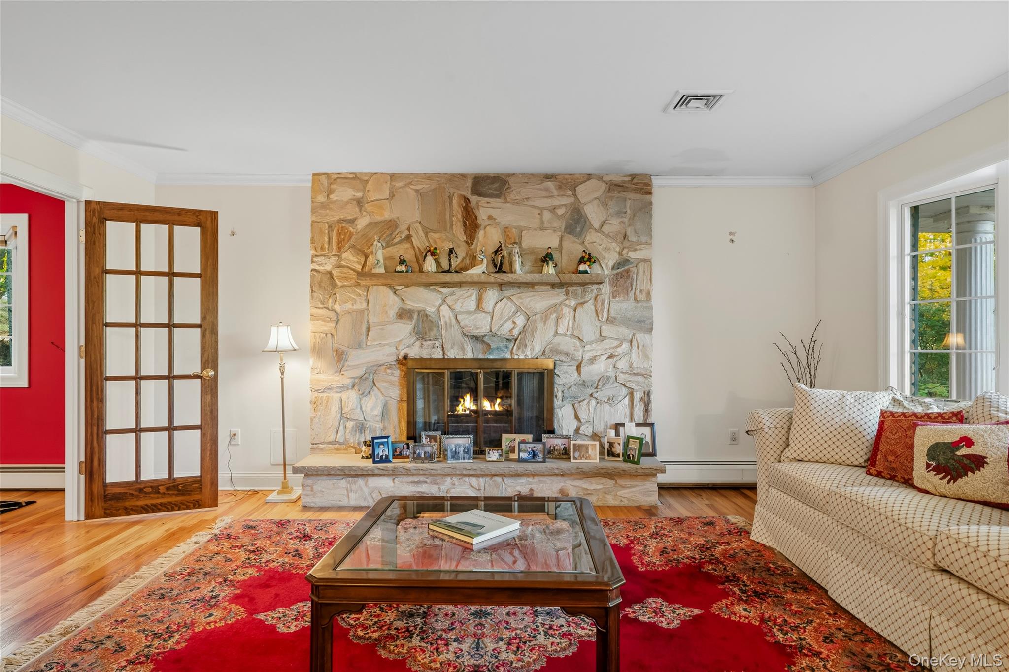 7 Almond Court – For Sale photo 2