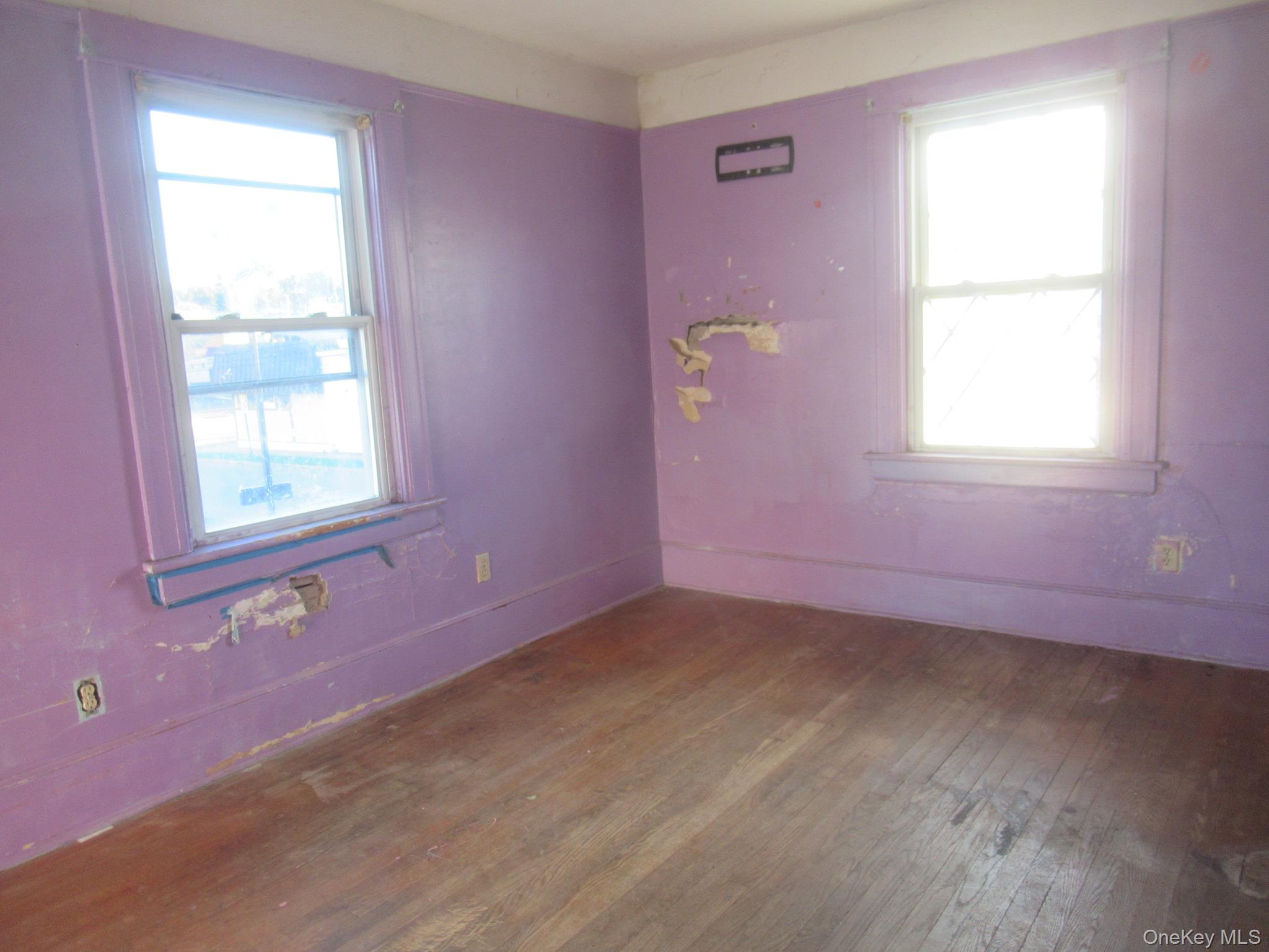 7 Streit Avenue – For Sale photo 18