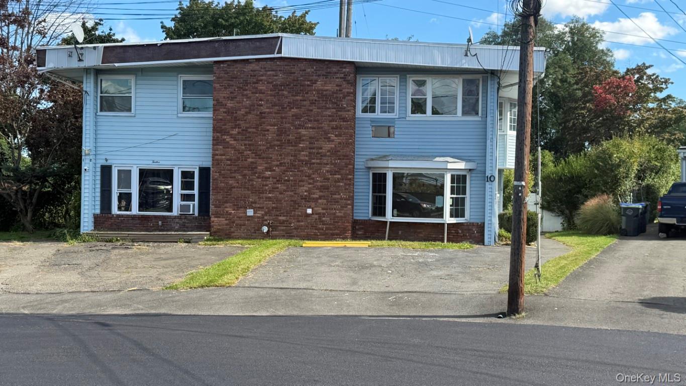 10 Campbell Court – For Sale