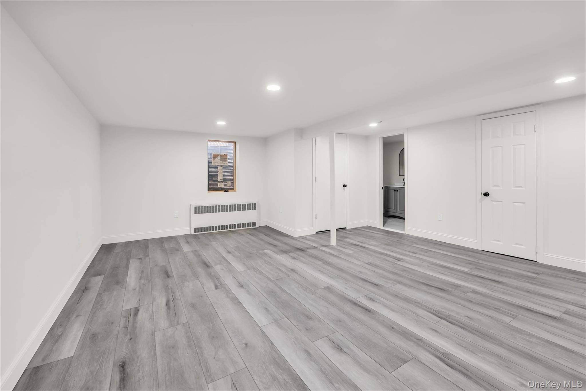 11 W Hemlock Street – For Sale photo 17