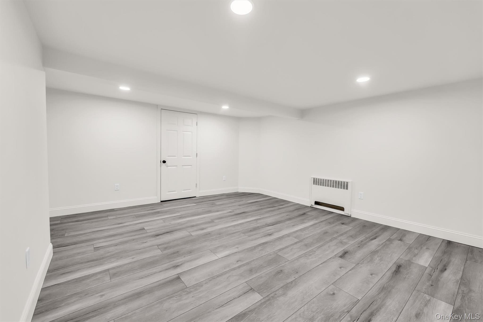 11 W Hemlock Street – For Sale photo 18