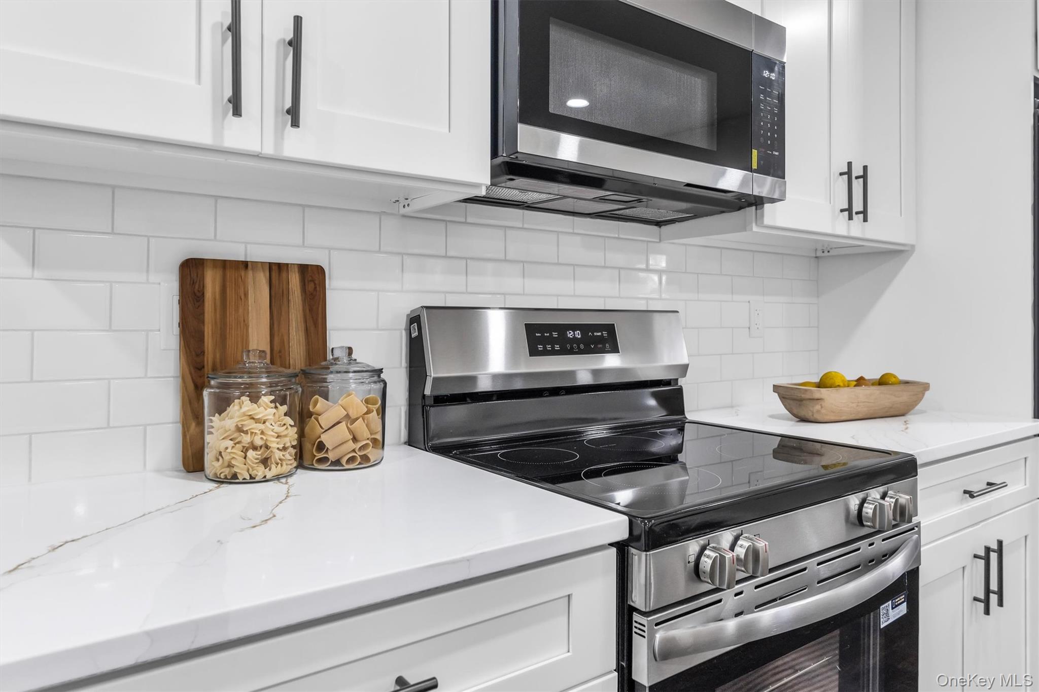 11 W Hemlock Street – For Sale photo 20