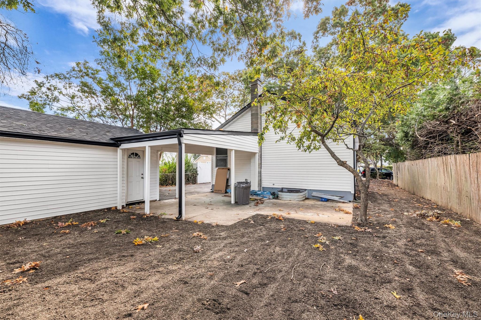 11 W Hemlock Street – For Sale photo 8