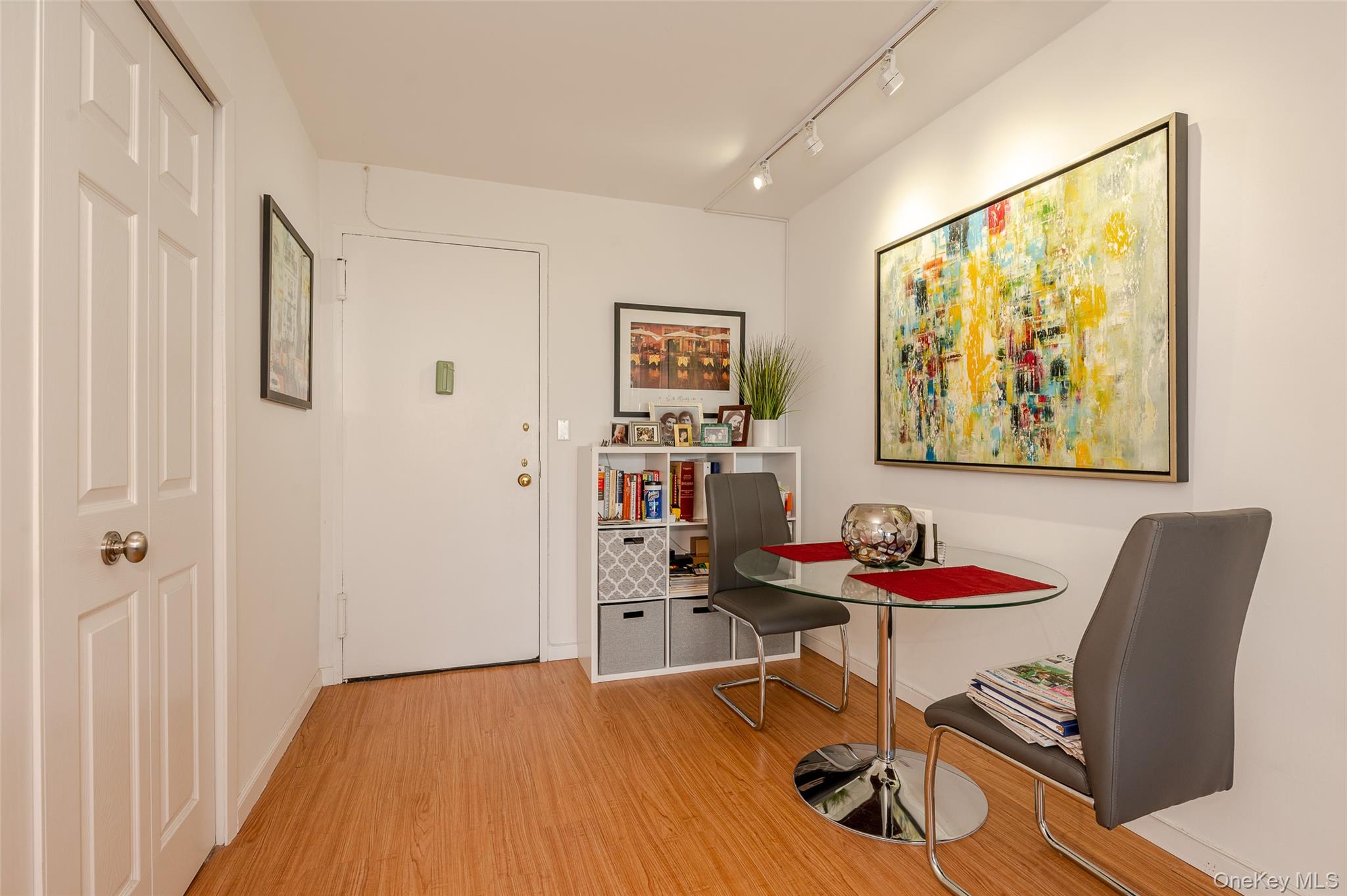 70-25 Yellowstone Boulevard, Unit 22P photo 5