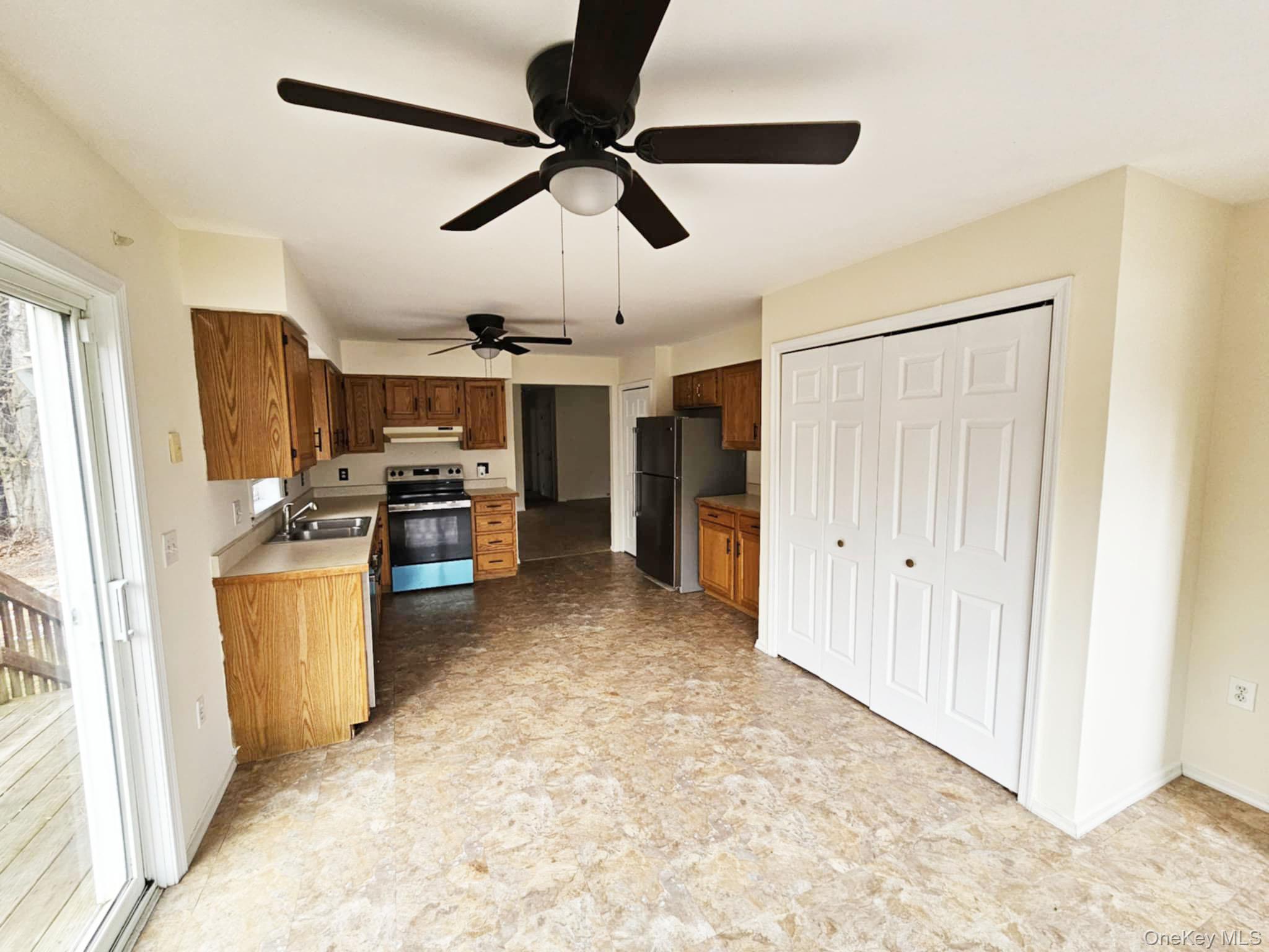 274 Fingar Road 274 – For Sale photo 32