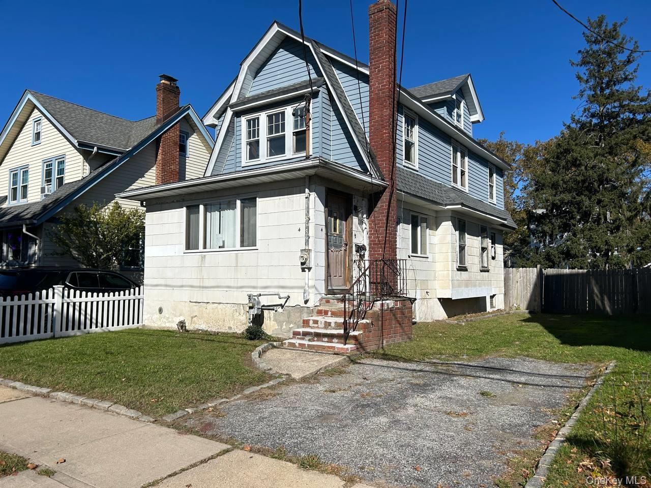 4 Everett Street – For Sale photo 2
