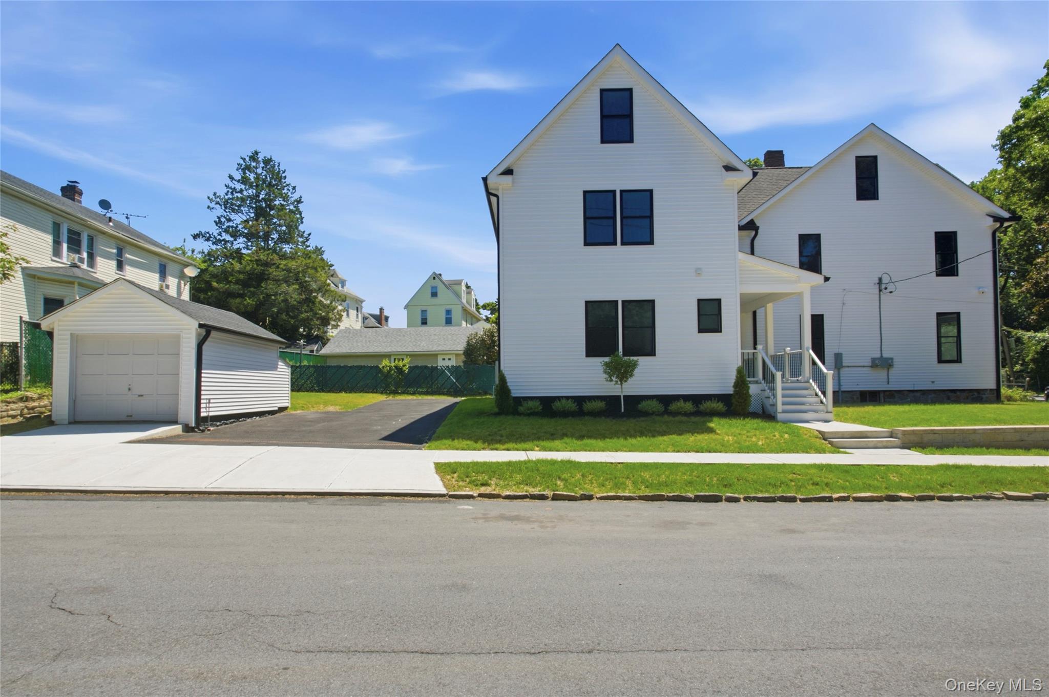 141 Forest Avenue, Unit 2