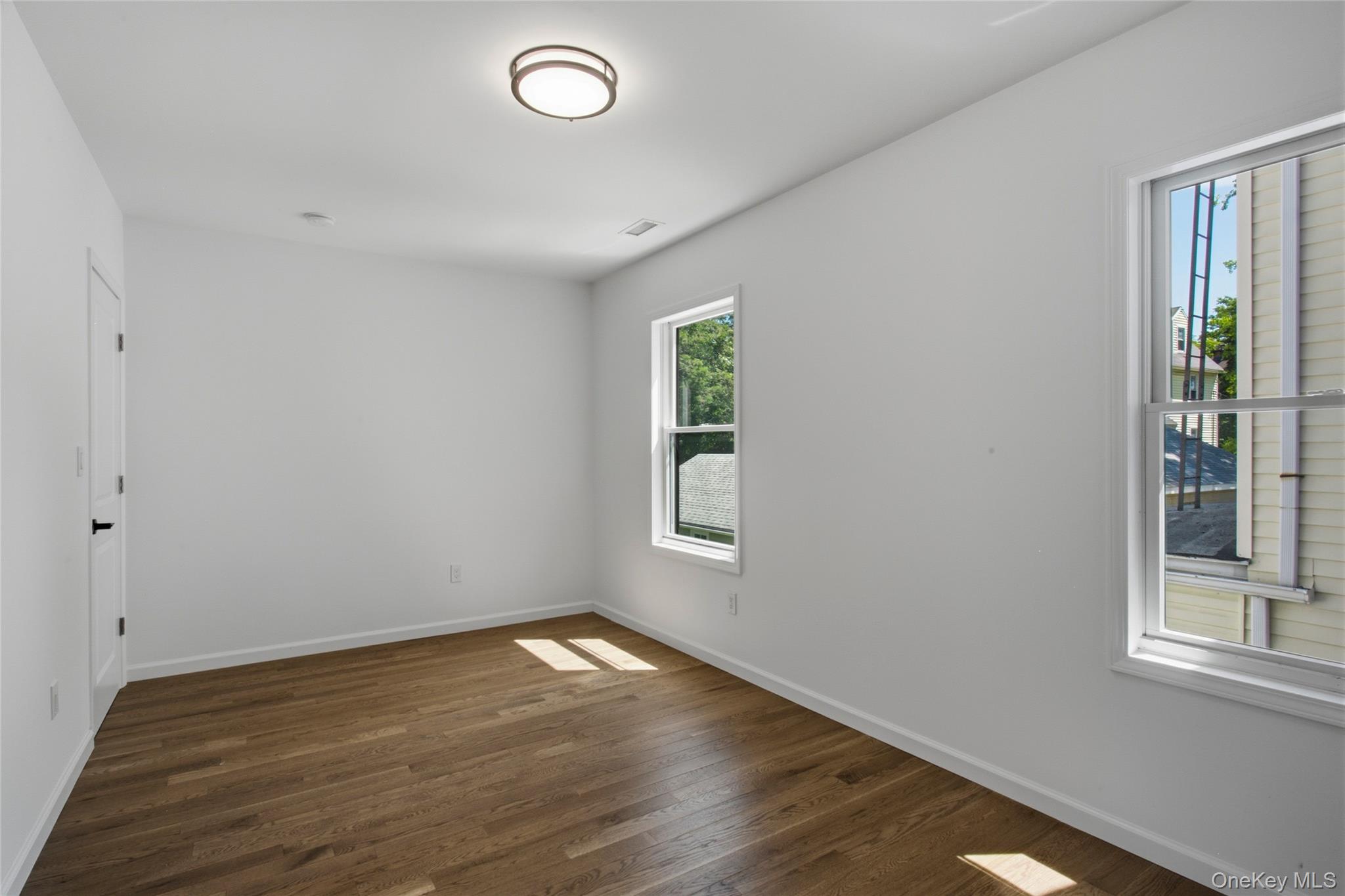 141 Forest Avenue, Unit 2 photo 11