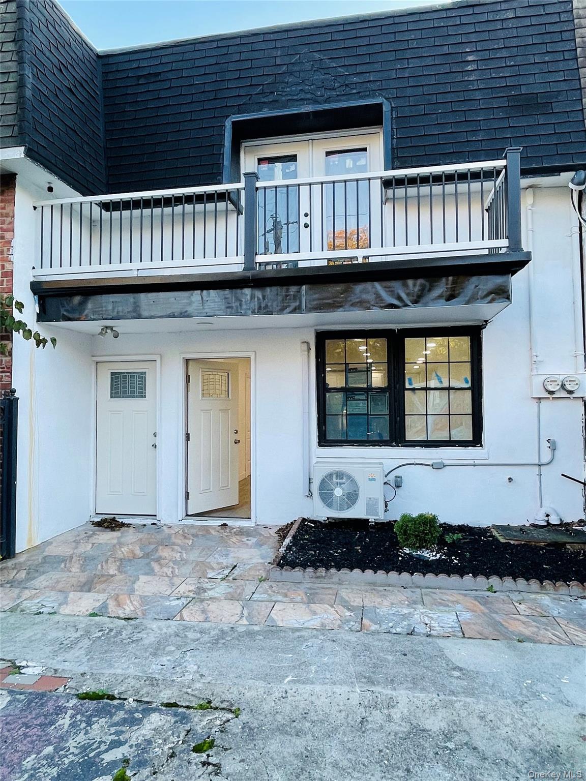 2323 Mott Avenue – For Sale photo 3