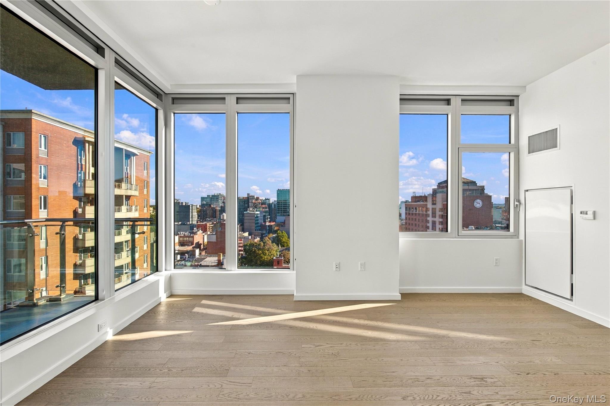 13327 39th Avenue, Unit 12G photo 4