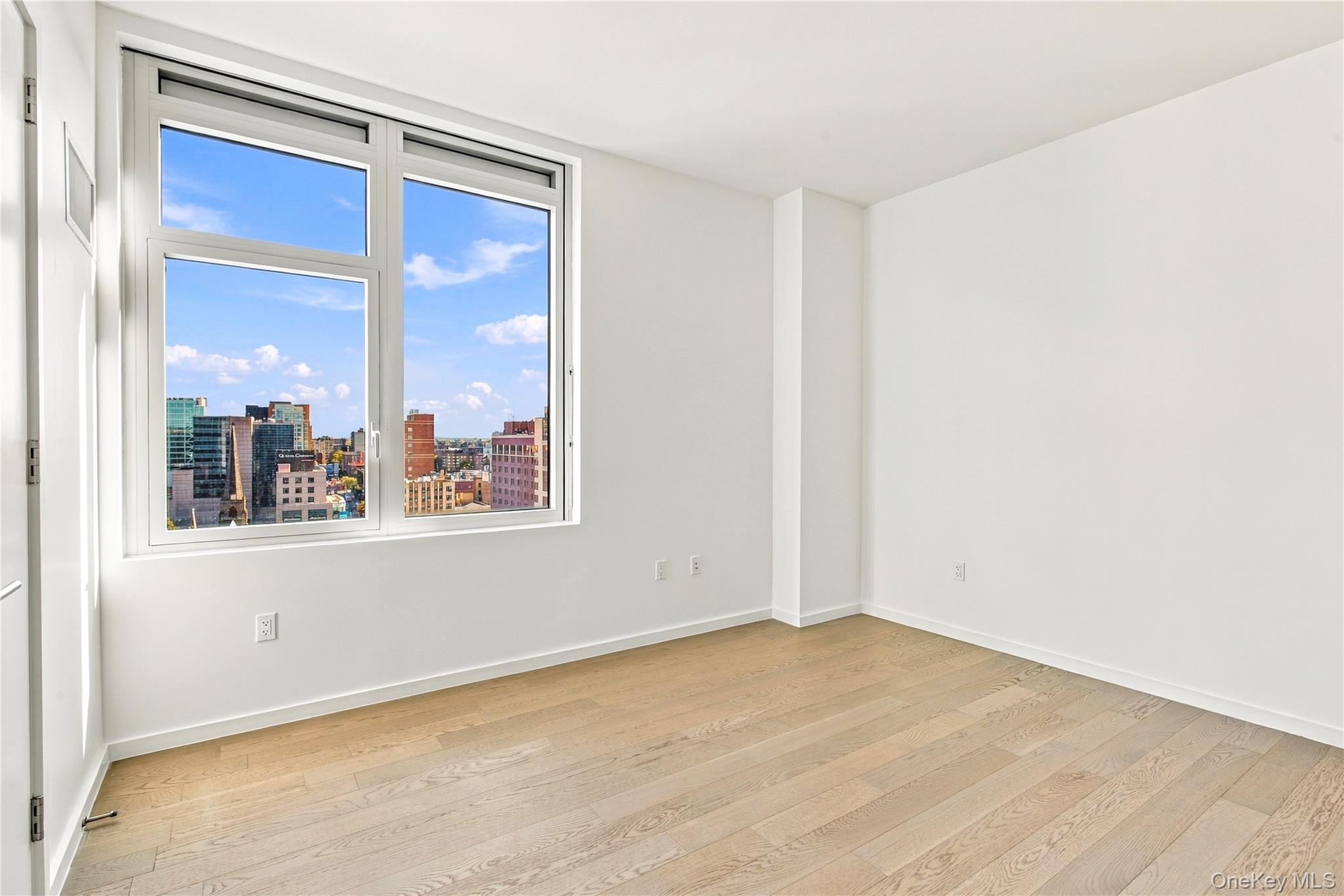 13327 39th Avenue, Unit 12G photo 6