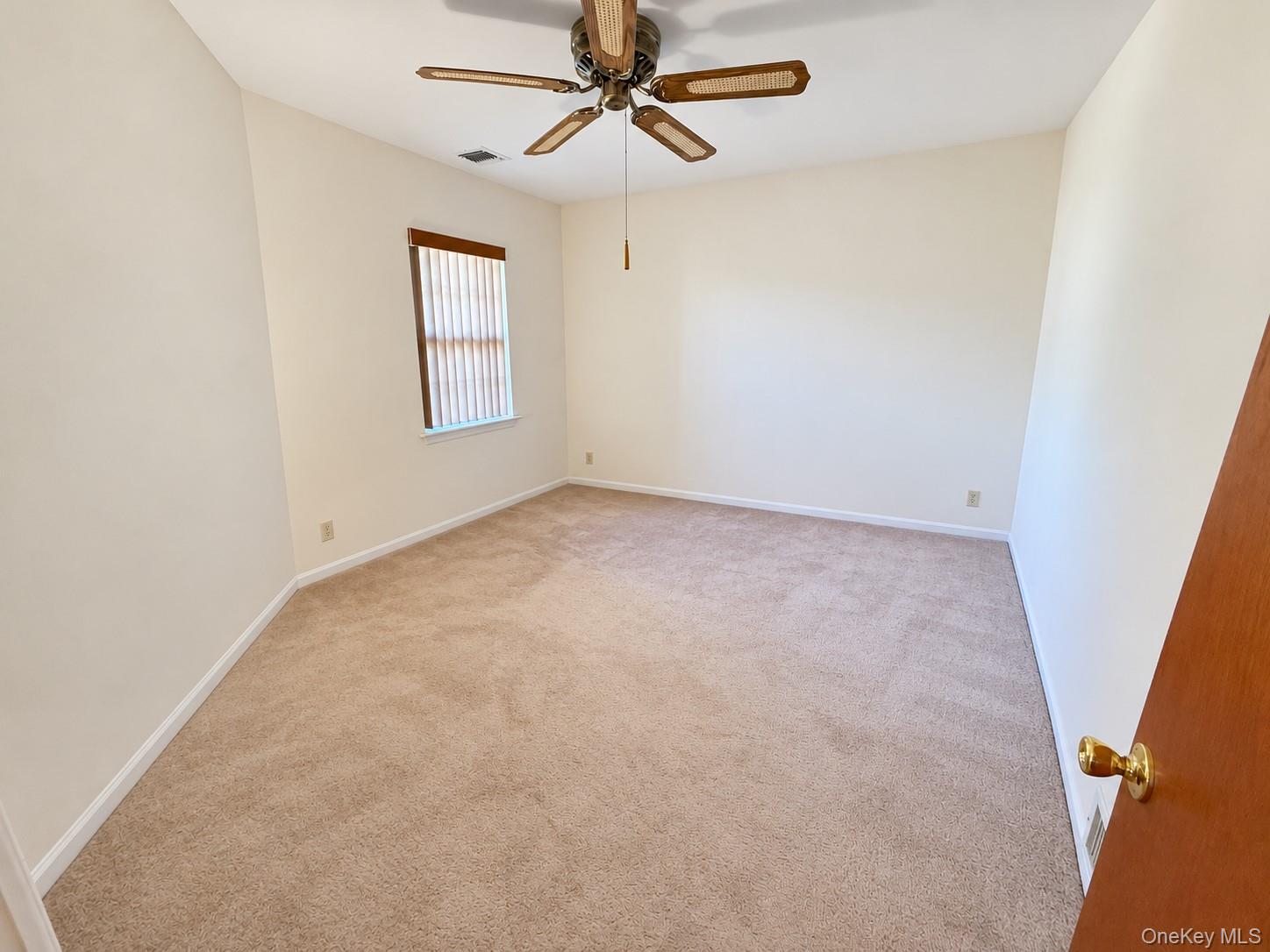 187 Knolls Drive – For Sale photo 4