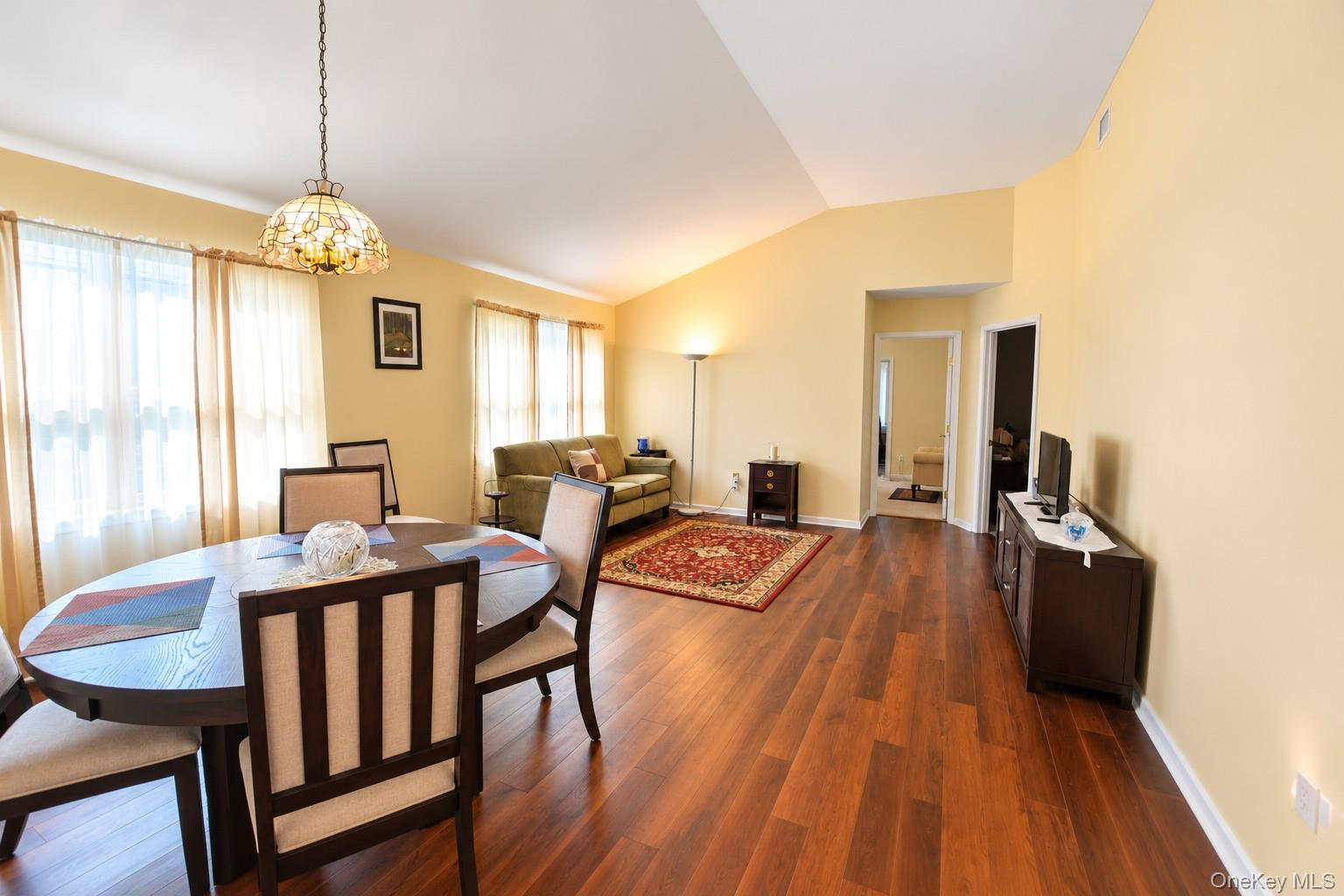 5147 Village Circle E – For Sale photo 11