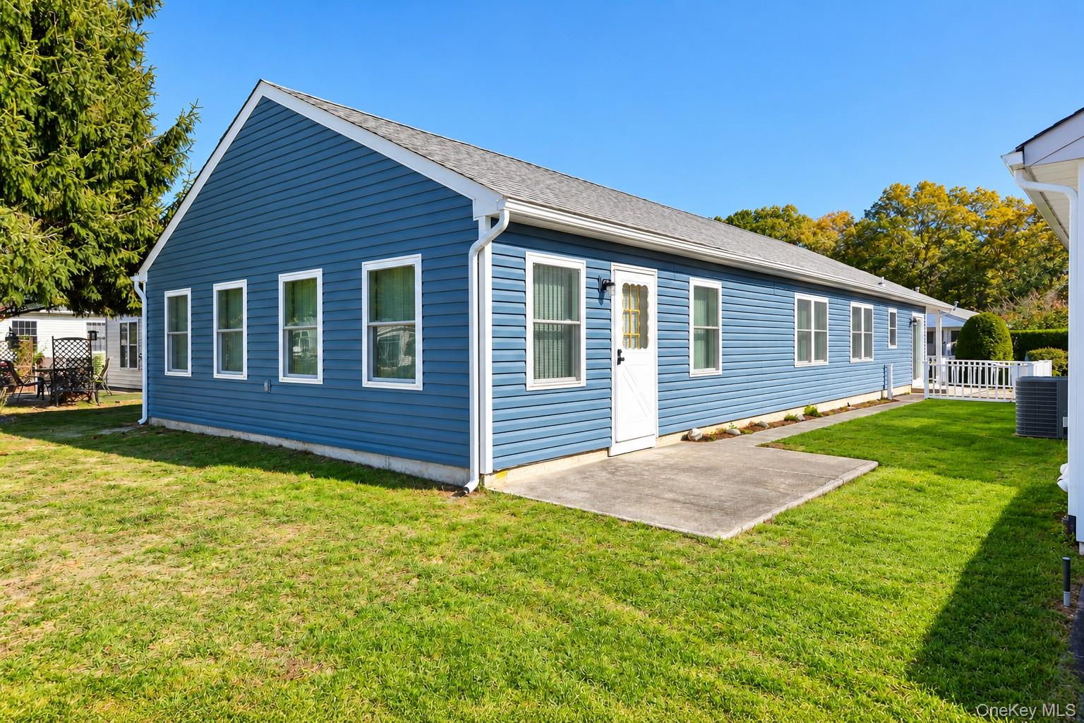 5147 Village Circle E – For Sale photo 21