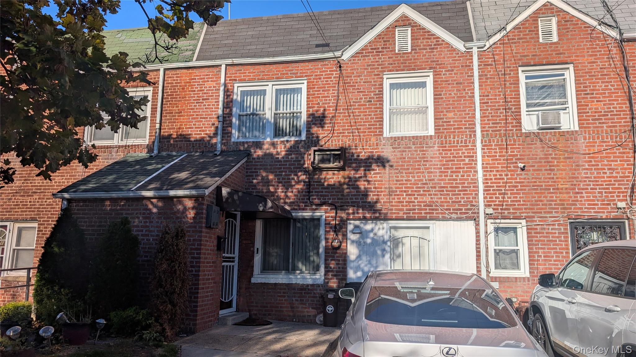 135-16 225th Street – For Sale