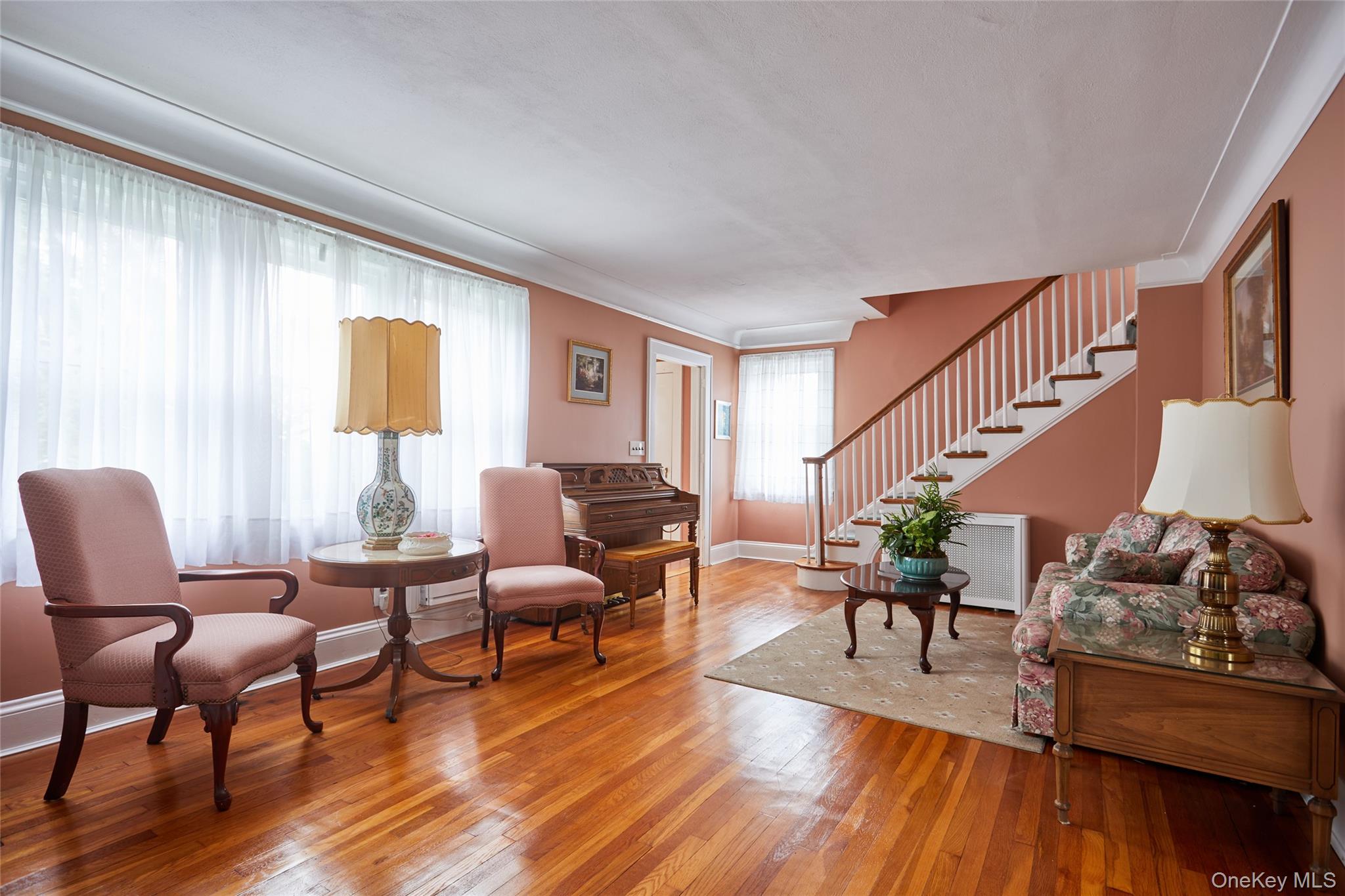 116 Oak Street – For Sale photo 4