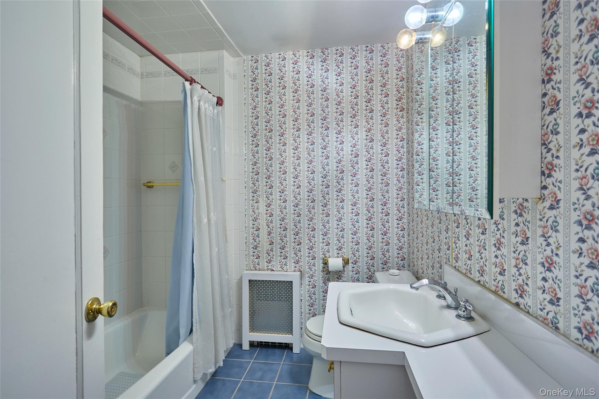 116 Oak Street – For Sale photo 28