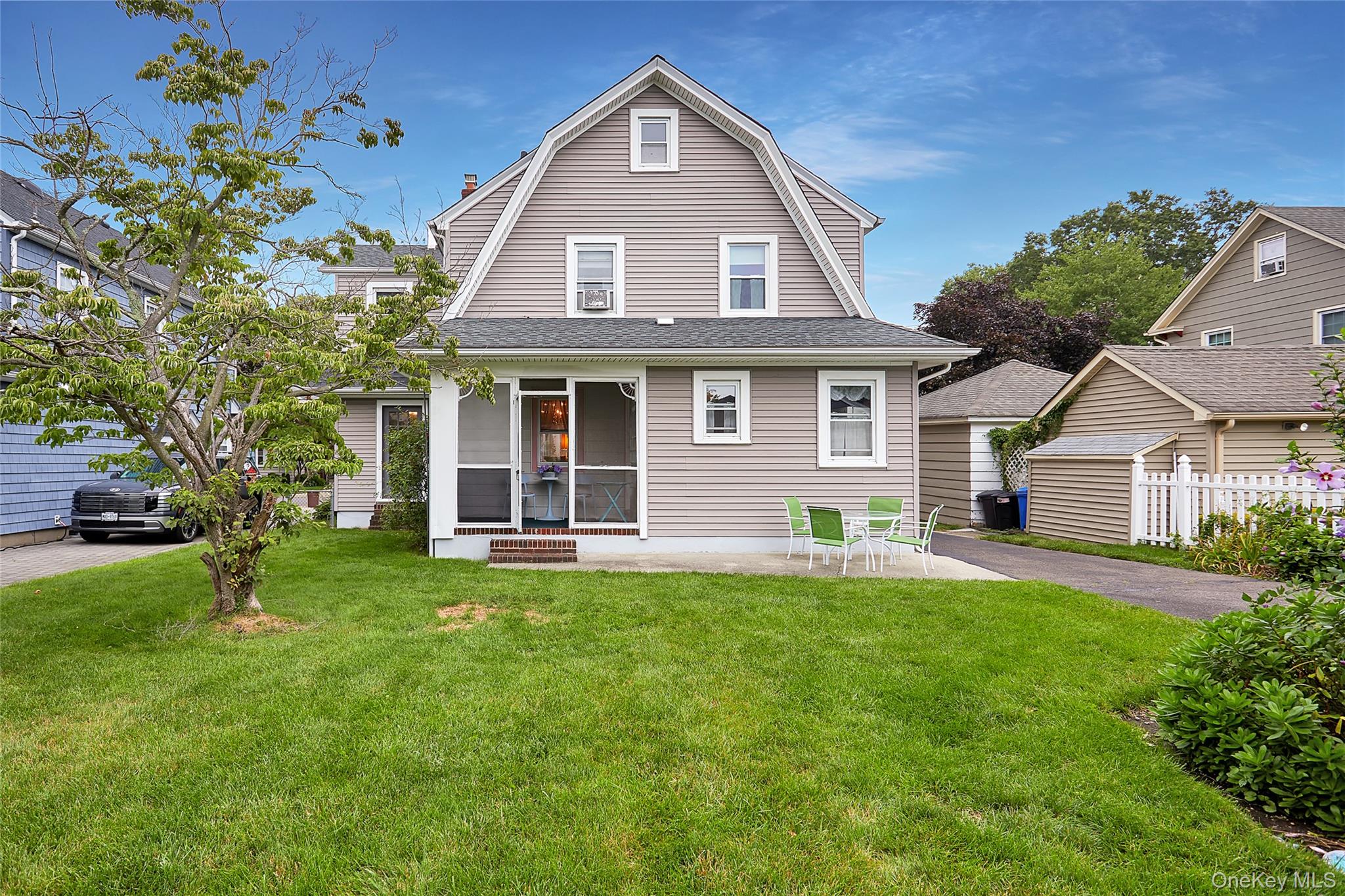 116 Oak Street – For Sale photo 25