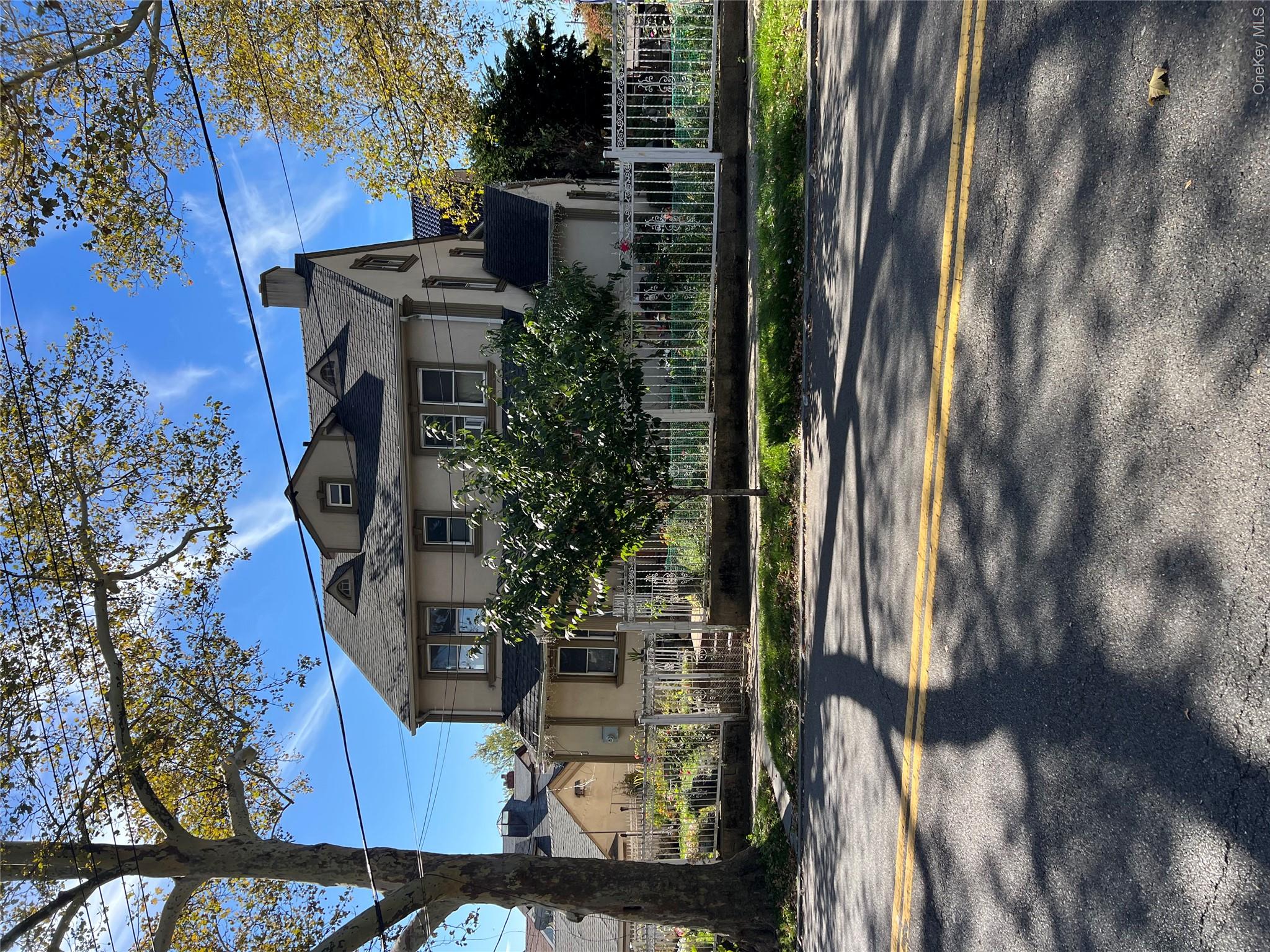 8604 150th Street – For Rent