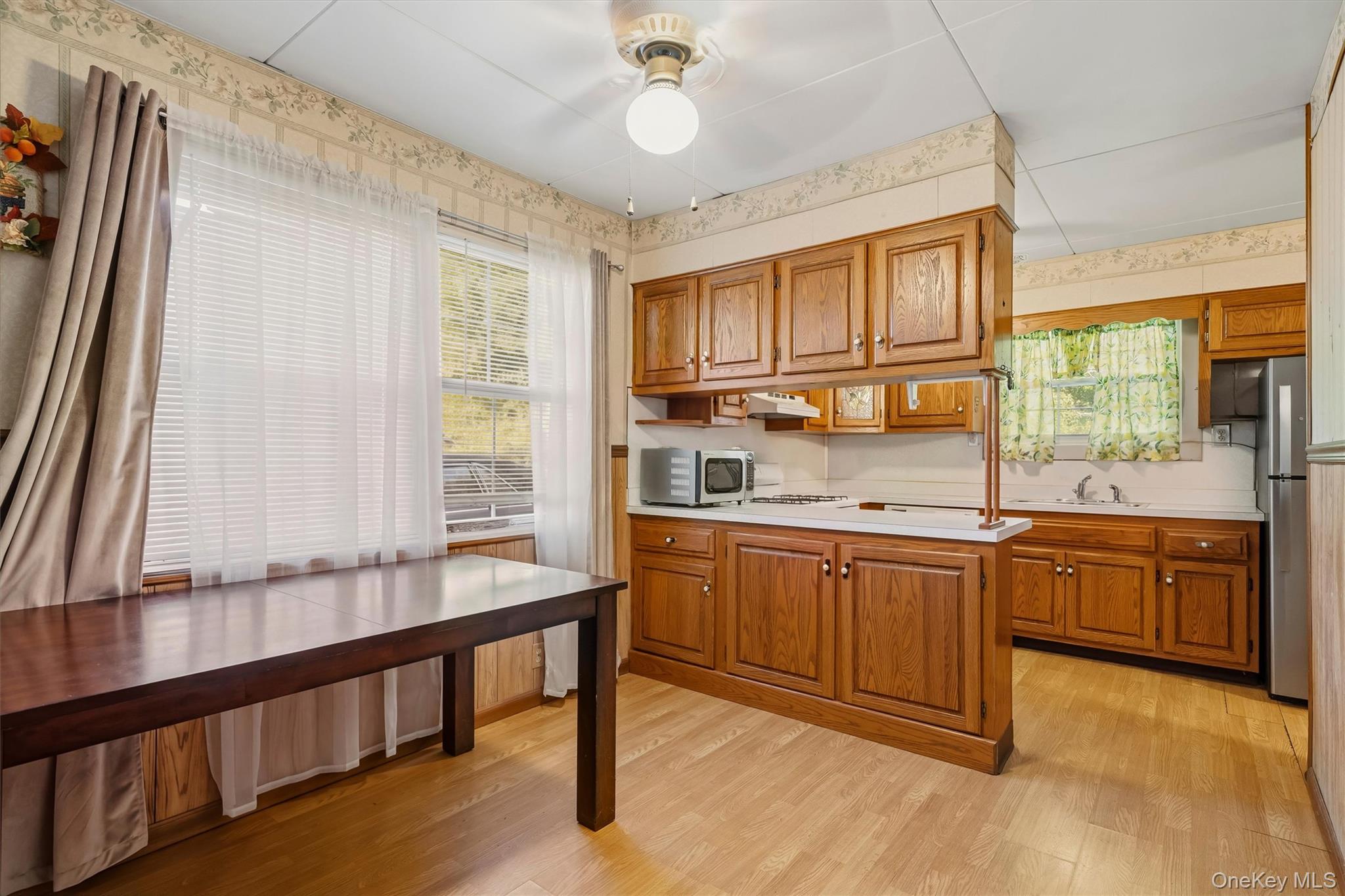 8 Hampton Place – For Sale photo 9