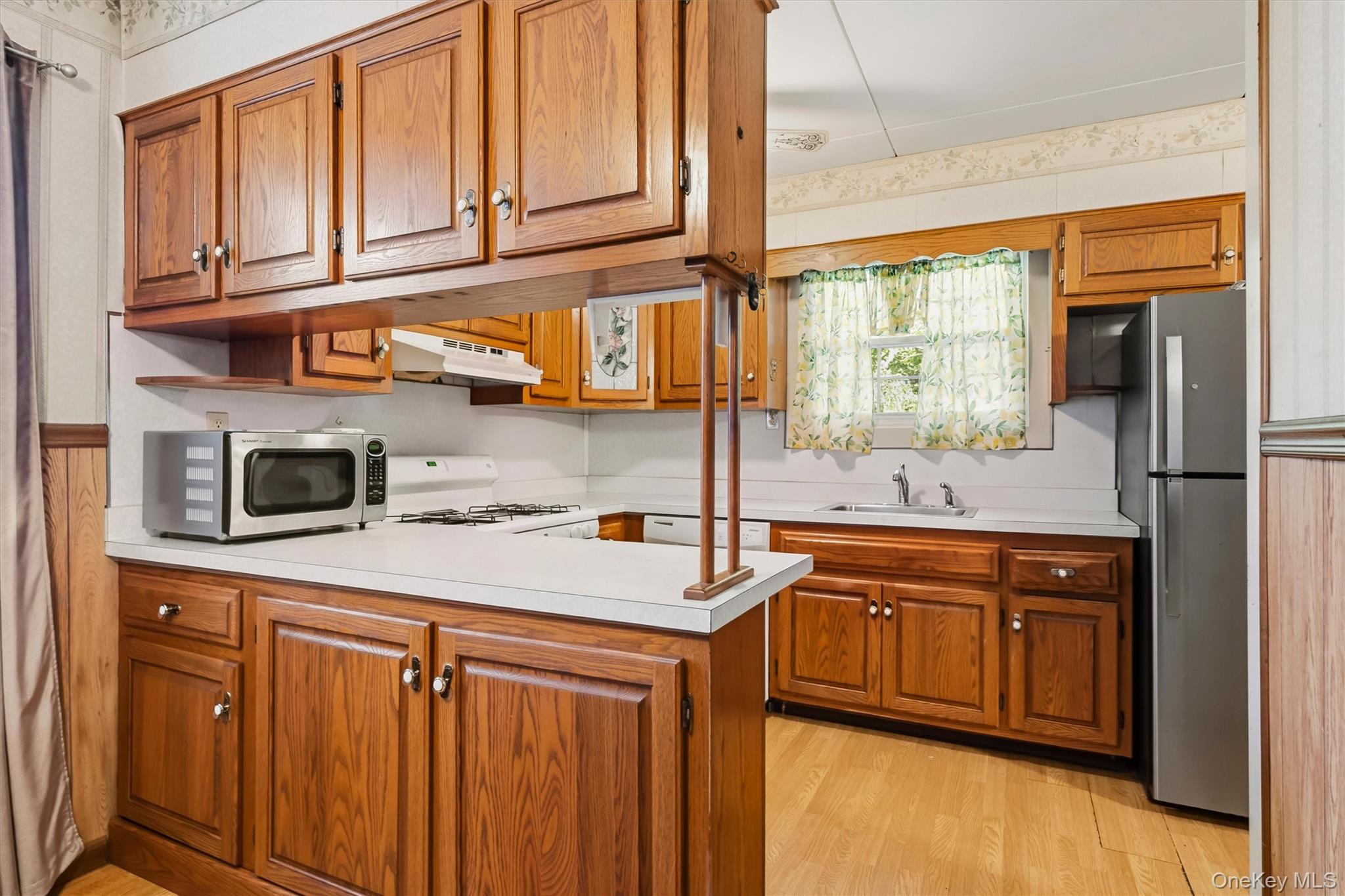 8 Hampton Place – For Sale photo 10