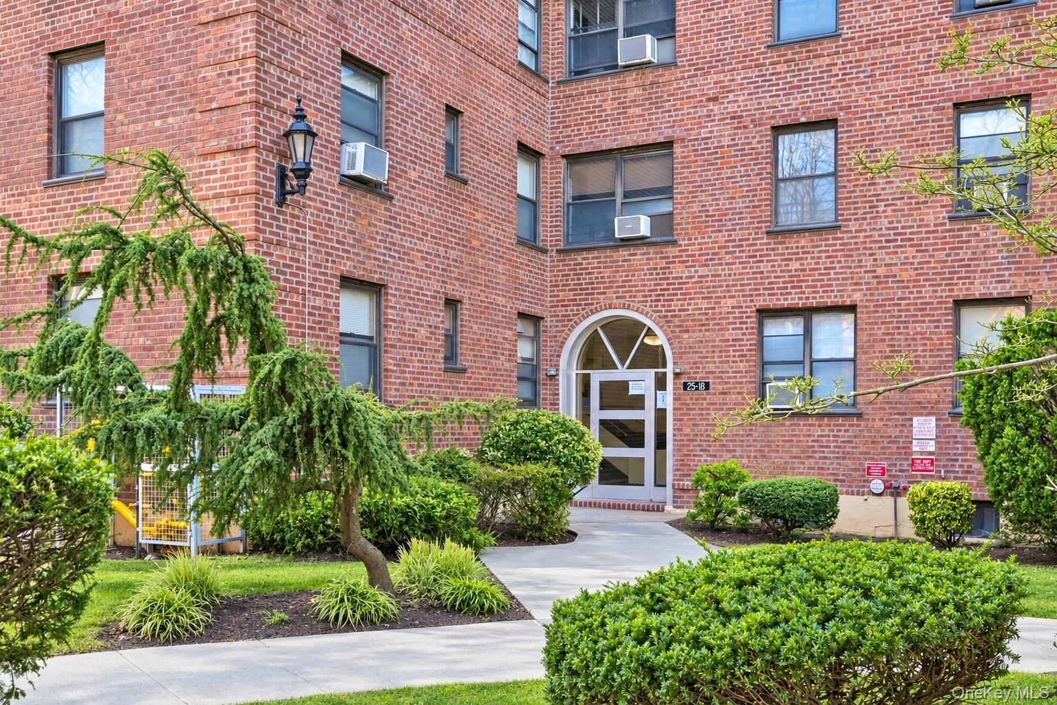 25-18 Union Street SE, Unit 2B photo 9
