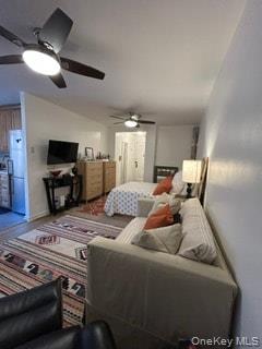 81-05 35th Avenue, Unit 3H photo 4