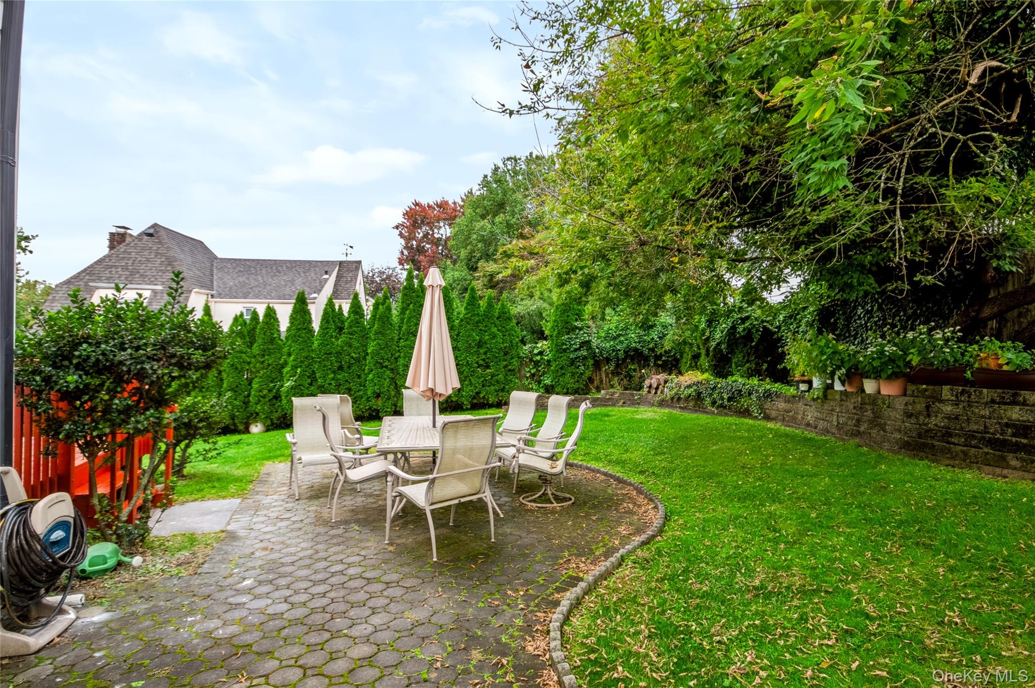 27 Parkview Drive – For Sale photo 3
