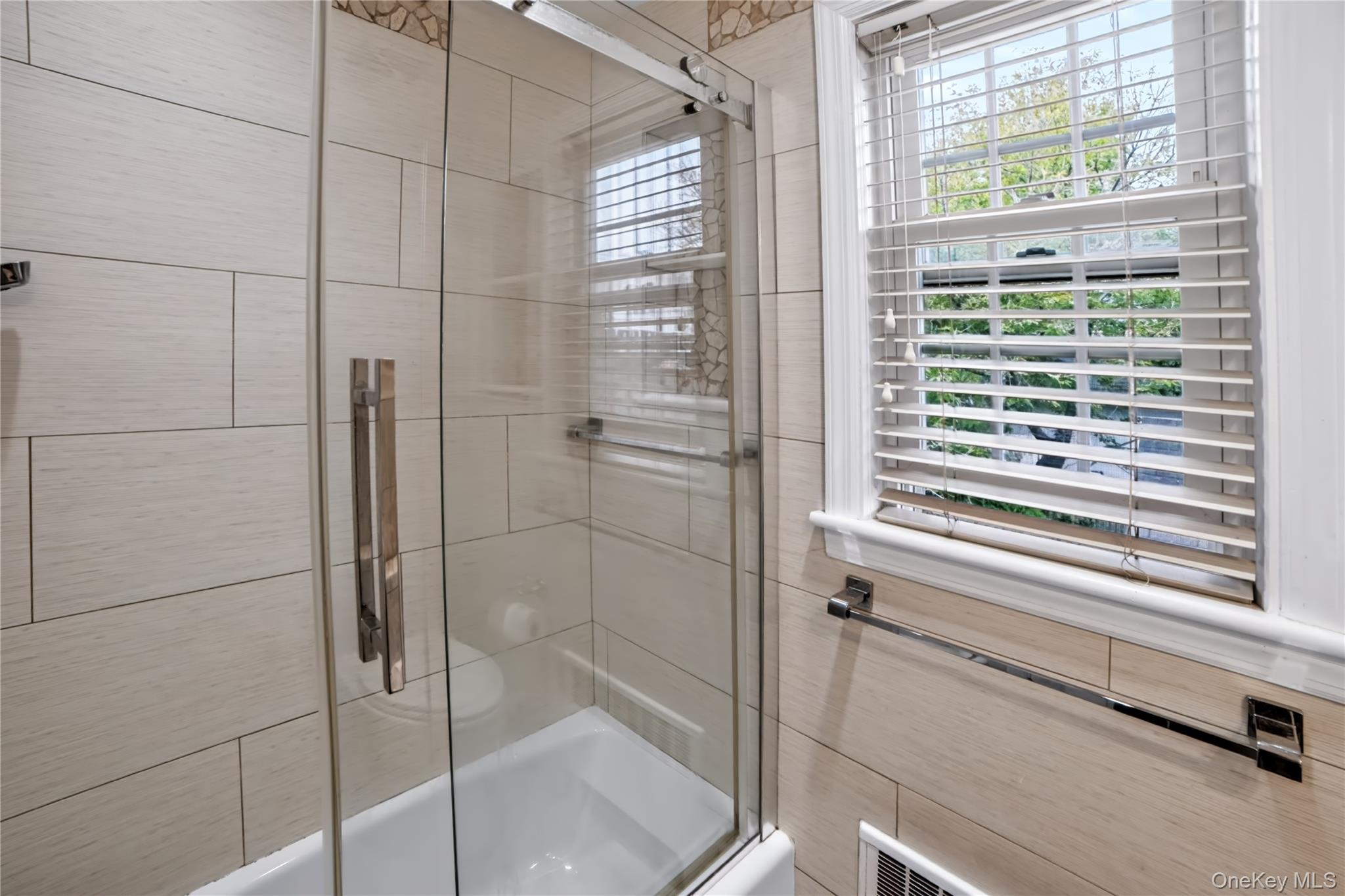 27 Parkview Drive – For Sale photo 19