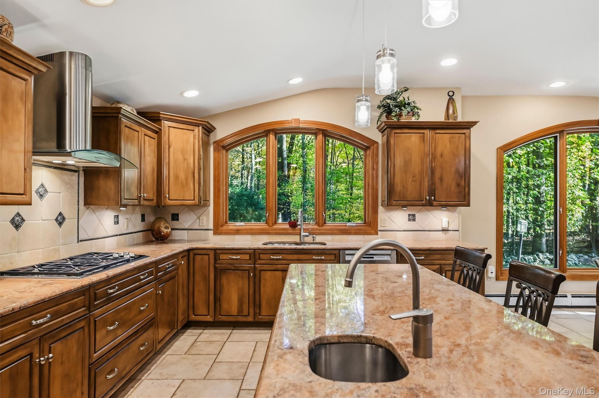 4 Findlay Court – For Sale photo 9