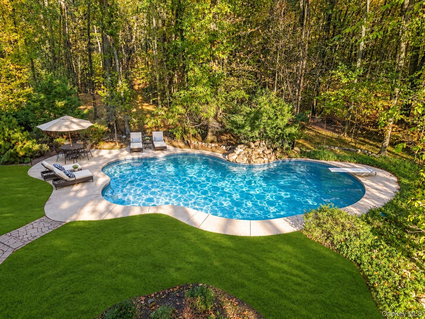 4 Findlay Court – For Sale photo 30