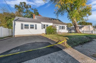 454 N Indiana Avenue – For Sale photo 3