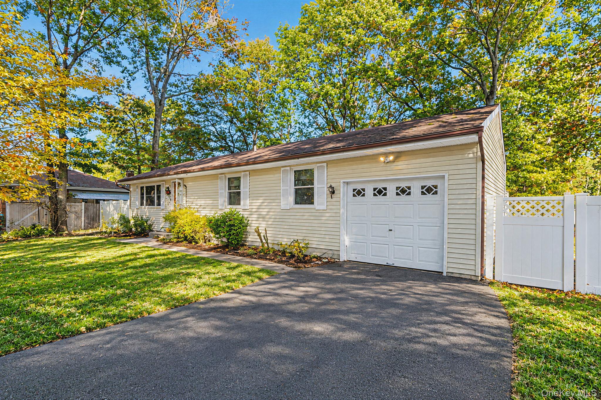 77 Wilson Avenue – For Sale photo 2