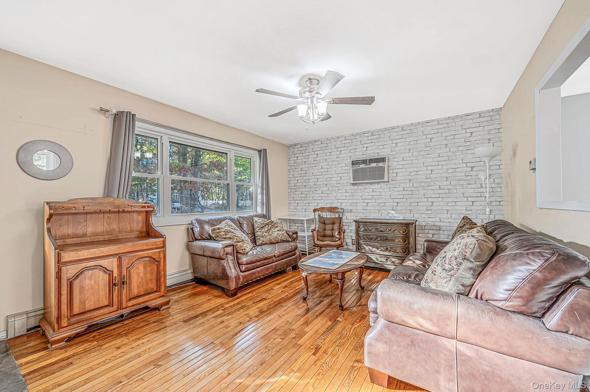 77 Wilson Avenue – For Sale photo 4
