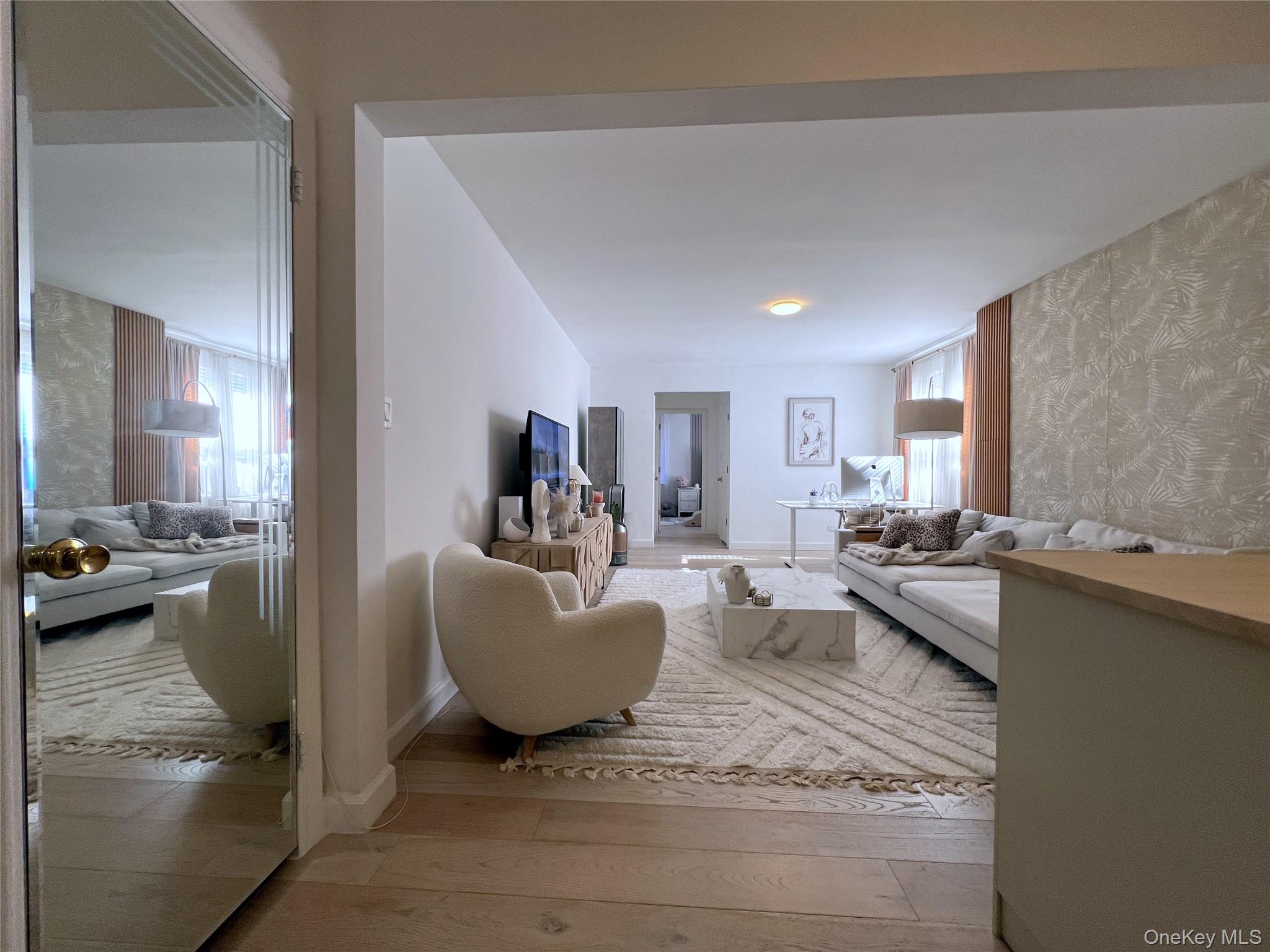 6361 Yellowstone Boulevard, Unit 5A photo 3