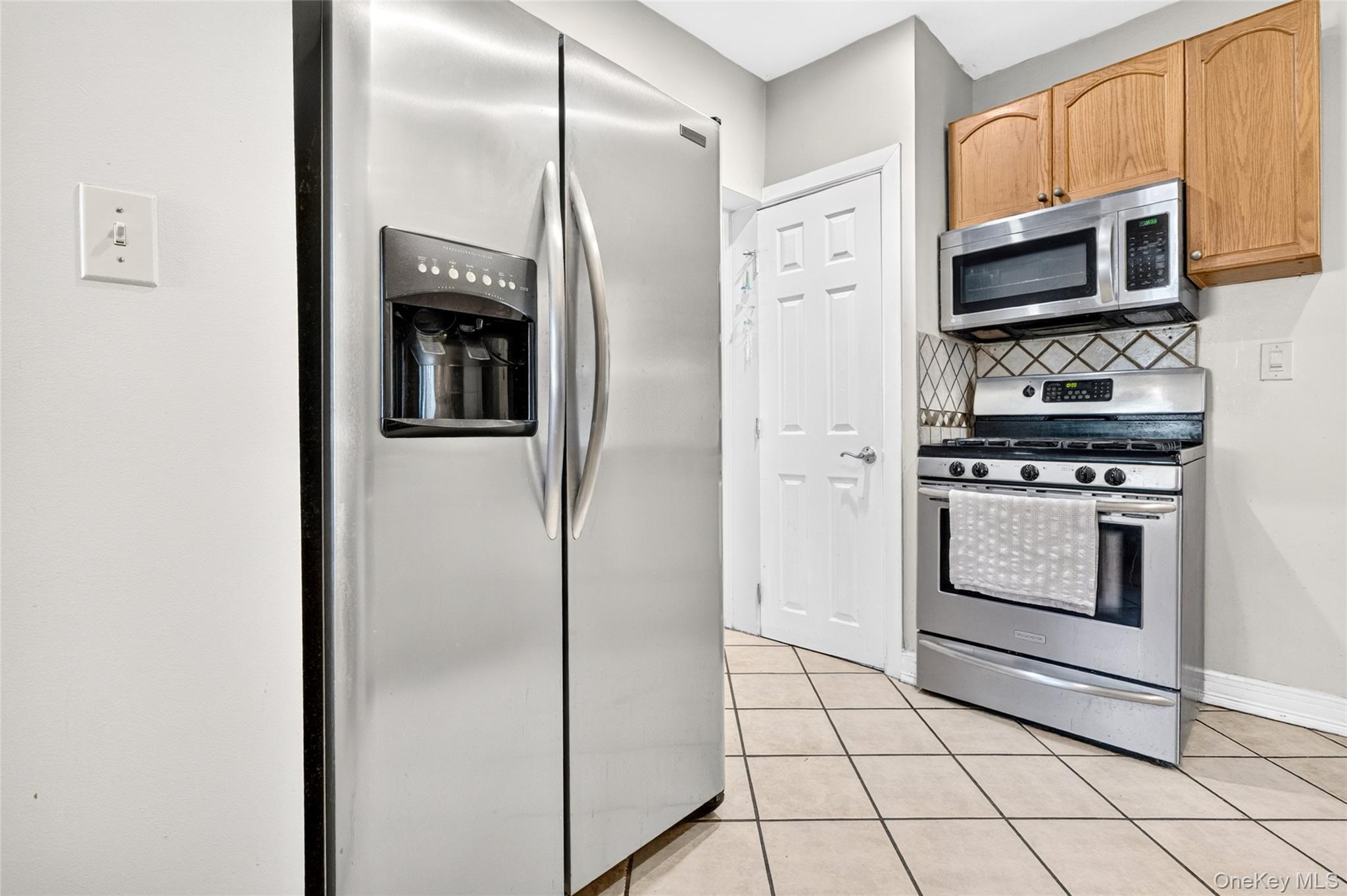 3384 Midget Lane – For Sale photo 15