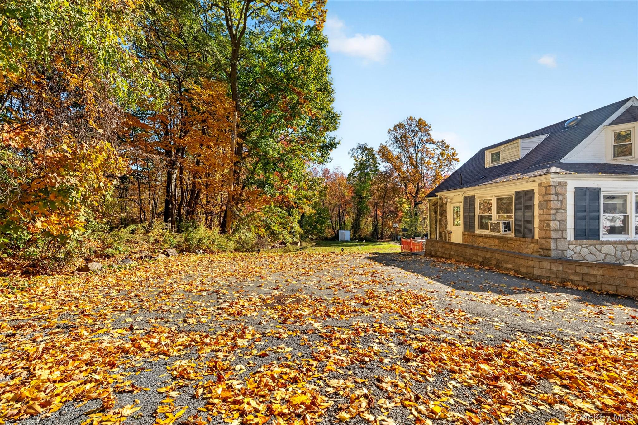 3384 Midget Lane – For Sale photo 42
