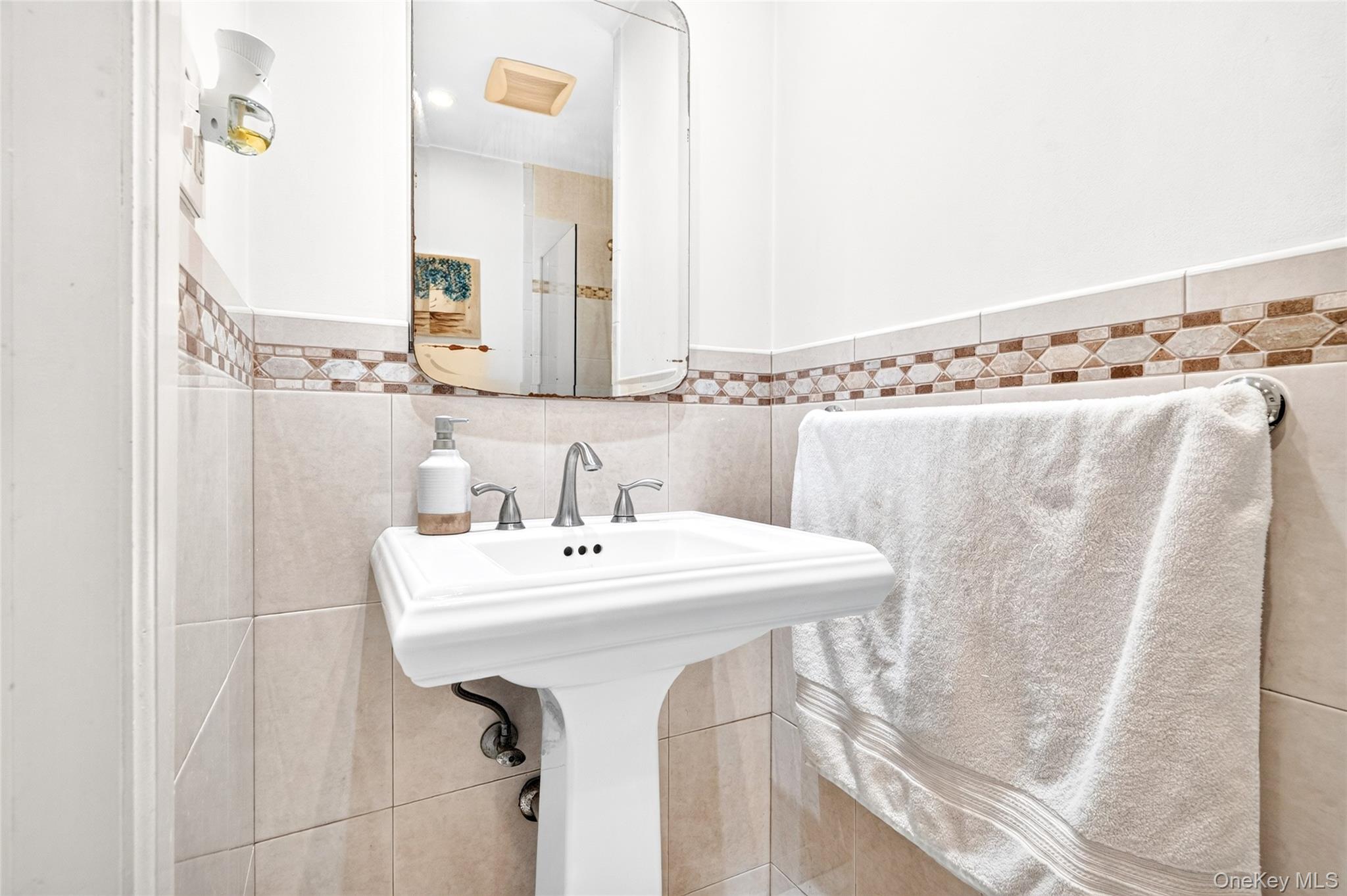 3384 Midget Lane – For Sale photo 29