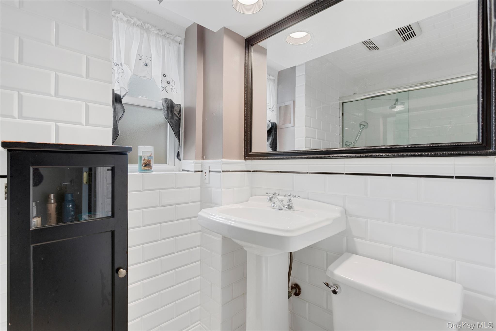 417 King Street – For Rent photo 14