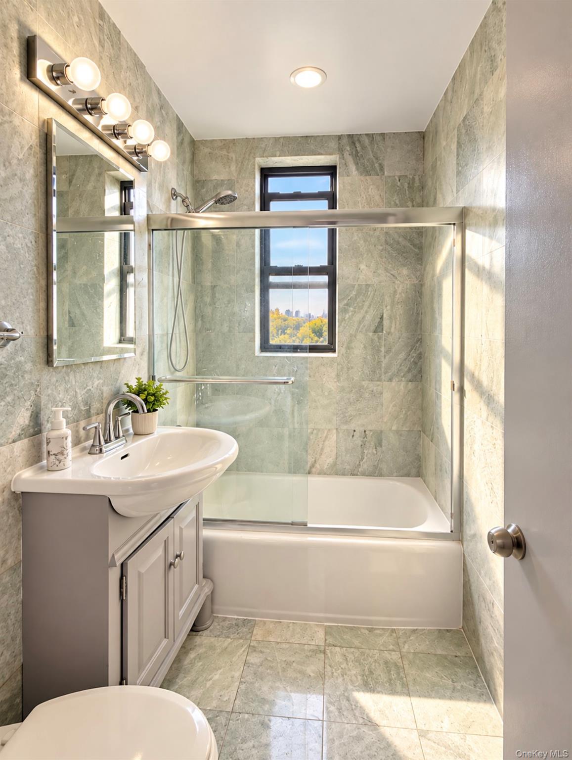 14105 Northern Boulevard, Unit 7E photo 10