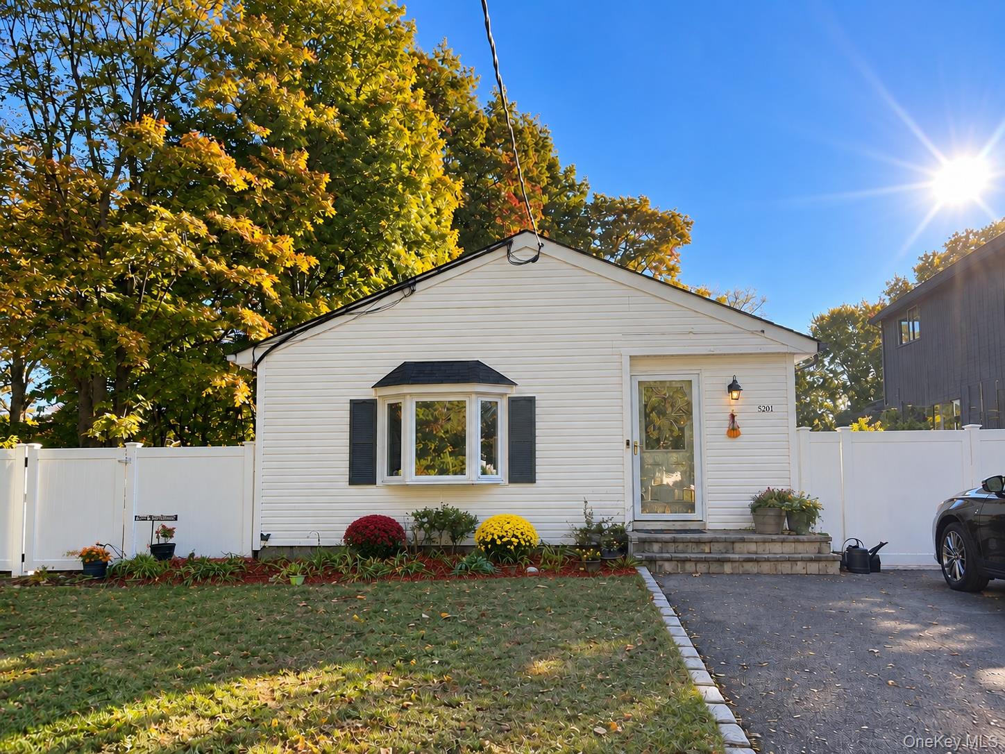 520 Starlight Drive – For Sale